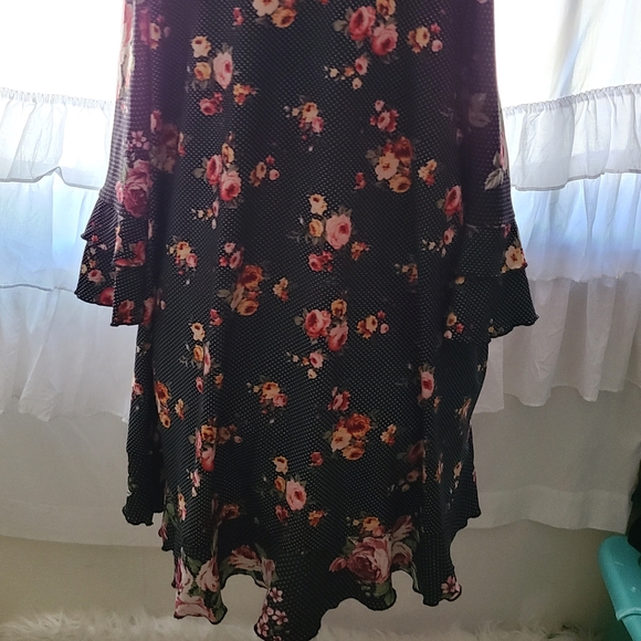 Floral high low top - Picture 4 of 4